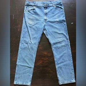 Wrangler Men's Straight Blue Jeans